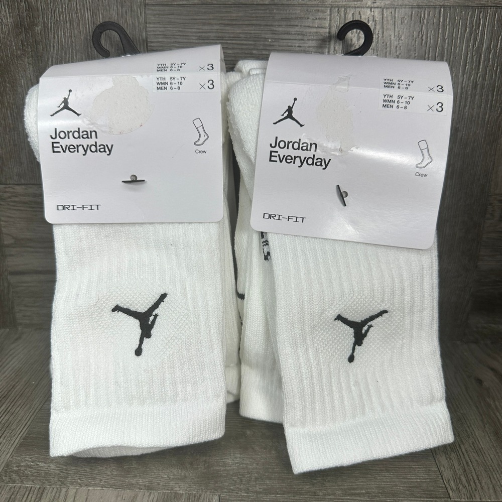 Jordan Everyday Crew Socks Youth M White Dri-FIT 2 Packs of 3 NEW DX9632-100